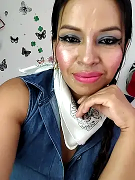 AntonelaMorriz online show from May 30, 9:06 am