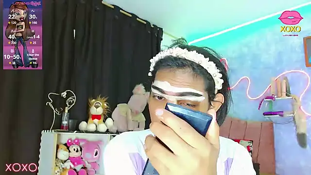 Snapshot of Aishasexy18 chatting on December 21, 12:18 am Aishasexy18 online show from December 21, 12:18 am