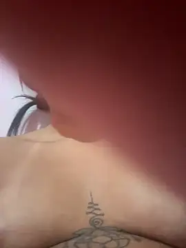 ninfetinha20 online show from February 5, 5:01 am