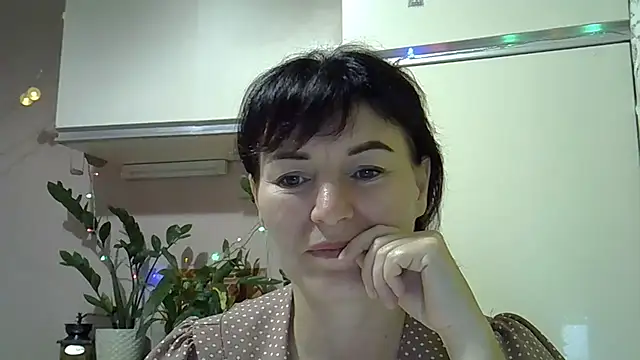 Snapshot of Krystal_82 chatting on September 11, 1:39 am Krystal 82 online show from September 11, 1:39 am