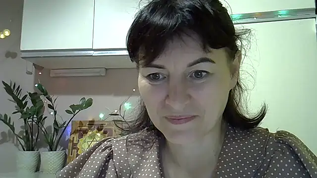 Snapshot of Krystal_82 chatting on September 22, 8:22 pm Krystal 82 online show from September 22, 8:22 pm