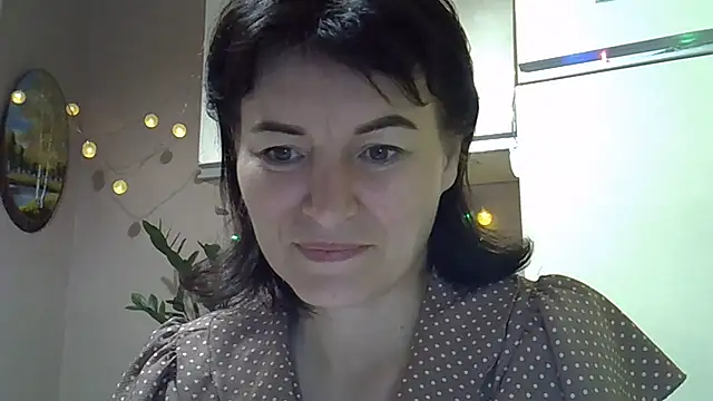 Snapshot of Krystal_82 chatting on October 5, 7:12 pm Krystal 82 online show from October 5, 7:12 pm