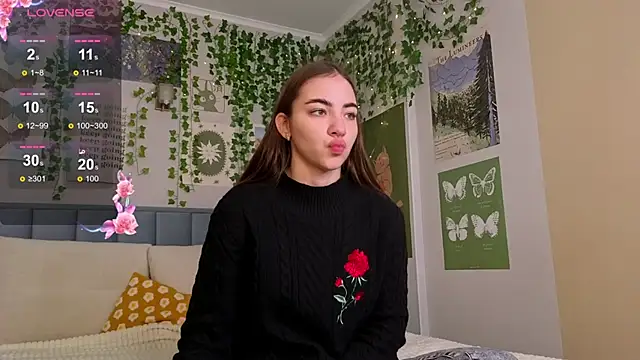 Ashley Pierce online show from November 24, 4:12 am