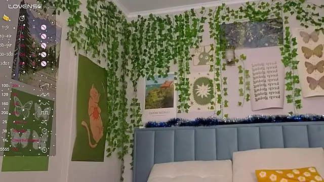 Ashley Pierce online show from January 15, 4:06 am