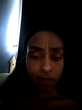 Hazel Dollxx online show from May 9, 5:01 am