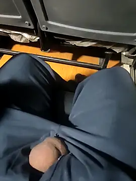 mysticeyes backup online show from December 1, 12:32 pm