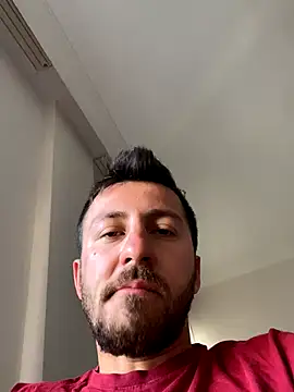 emredenizz07 online show from November 4, 7:18 am