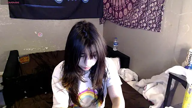 London Ray online show from March 12, 6:25 pm