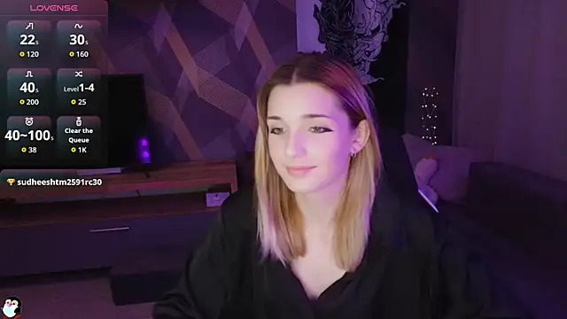 Sandy Belle online show from September 10, 6:52 pm