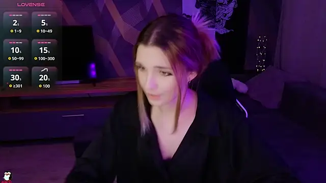 Sandy Belle online show from September 13, 6:18 pm