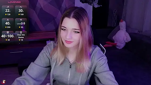 Sandy Belle online show from November 5, 4:51 pm