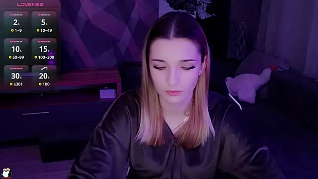 Sandy Belle online show from November 9, 4:38 pm