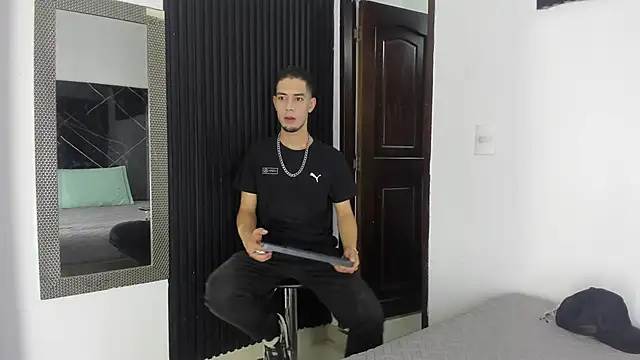  Axel 09 online show from April 21, 3:57 am