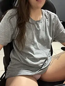 novinhacasada22 online show from March 4, 10:21 am