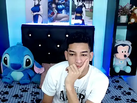 x oliver x online show from November 18, 4:28 am