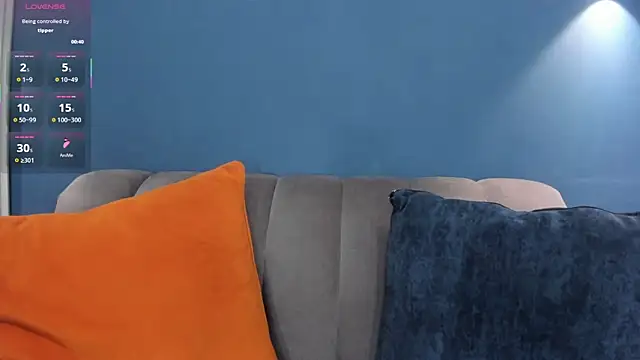 MartinaBlakees online show from November 27, 2:30 pm