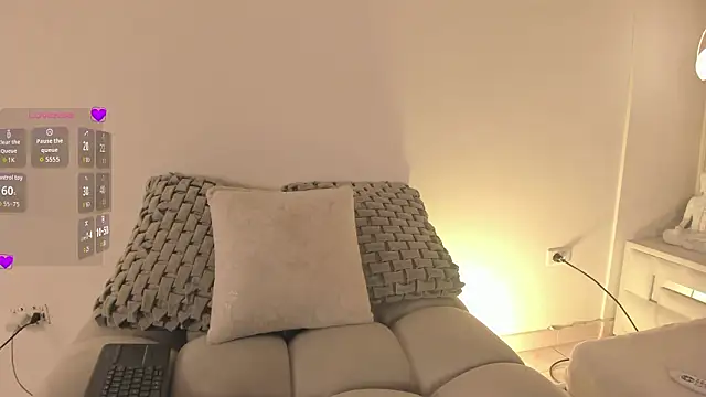 im kasumi online show from February 19, 12:23 pm