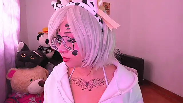 Lolii Zoe online show from October 8, 6:16 pm