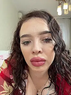 Hannah xBaby online show from December 5, 10:02 am