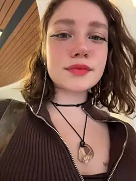 lucy-joy online show from December 2, 10:09 am