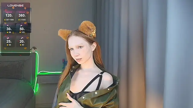 FoxyMira online show from November 29, 1:25 pm