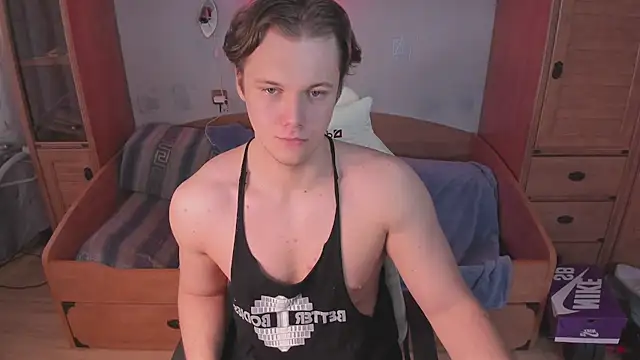 Dexter Bennett online show from March 31, 2:39 pm