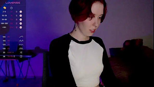 Snapshot of Ruby_Flame chatting on September 9, 3:11 pm Ruby Flame online show from September 9, 3:11 pm