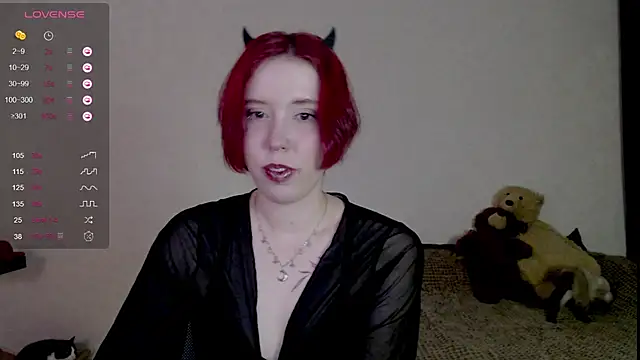 Snapshot of Ruby_Flame chatting on November 16, 2:33 pm Ruby Flame online show from November 16, 2:33 pm