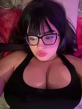Emily Taylor2 online show from June 21, 2:03 am