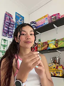 Camilla Miller01 online show from April 3, 3:32 pm