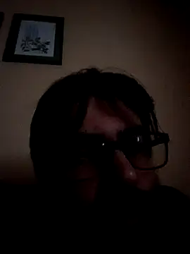 Snapshot of ynroh_87 chatting on July 15, 2:55 pm ynroh 87 online show from July 15, 2:55 pm