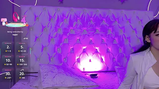 Megan  cole1 online show from December 16, 4:06 am