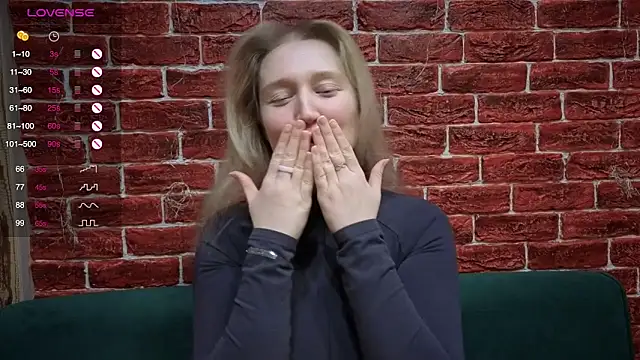 CitrusBlissss online show from February 3, 12:21 pm