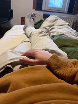 mas20043 online show from February 8, 4:21 pm