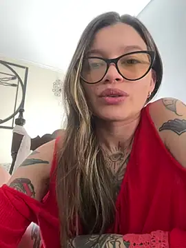 KoraSweett online show from February 9, 8:24 pm