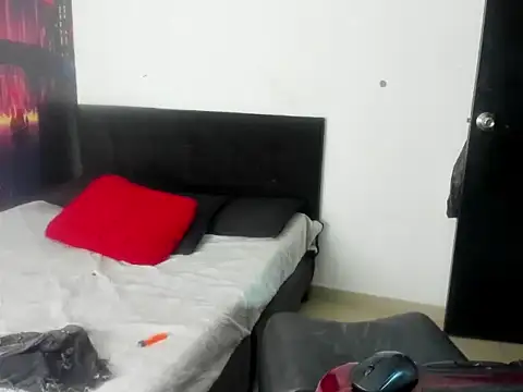 Snapshot of MANELYK_S7 chatting on October 25, 3:25 am MANELYK S7 online show from October 25, 3:25 am