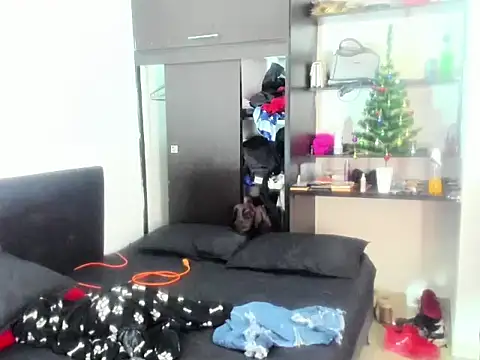 Snapshot of MANELYK_S7 chatting on November 19, 11:32 am MANELYK S7 online show from November 19, 11:32 am