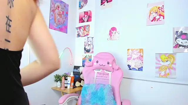 mahina01 online show from October 20, 2:50 pm