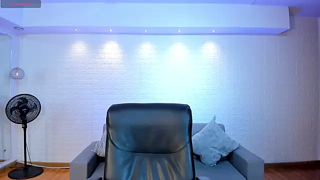 AidaJones online show from November 5, 11:21 am