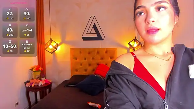 violet sweet19 online show from February 14, 1:41 pm