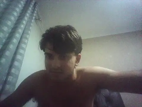 Snapshot of ljxjjxsooi chatting on November 1, 1:40 am ljxjjxsooi online show from November 1, 1:40 am