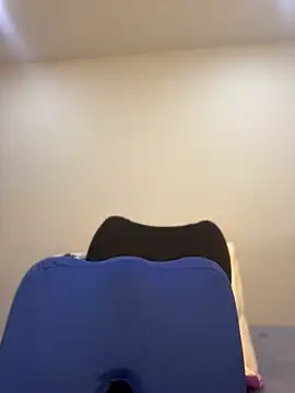 MaxDell online show from April 10, 6:23 pm