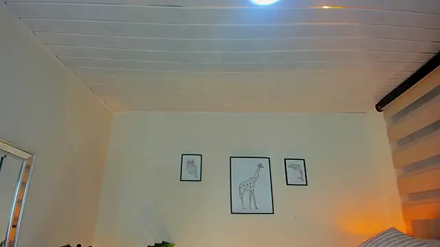 LusyKitty online show from September 9, 3:22 pm