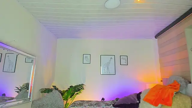 LusyKitty online show from October 17, 3:03 pm