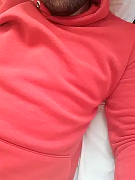 Snapshot of esmerkralkobra chatting on February 28, 10:49 am esmerkralkobra online show from February 28, 10:49 am