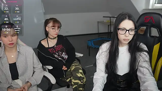 VivianSweet  online show from March 14, 11:26 am