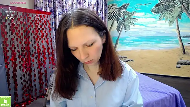 Graceful Lady online show from March 6, 7:49 am