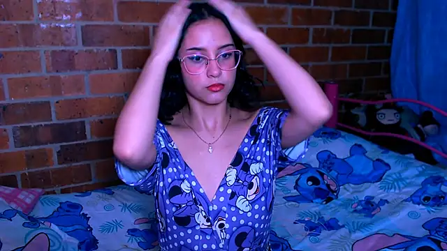 danaiisabella online show from November 9, 1:48 am