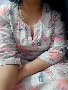 roshni agrawal0 online show from April 8, 3:34 pm