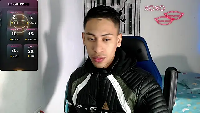 dylan apol0 online show from October 15, 3:28 am